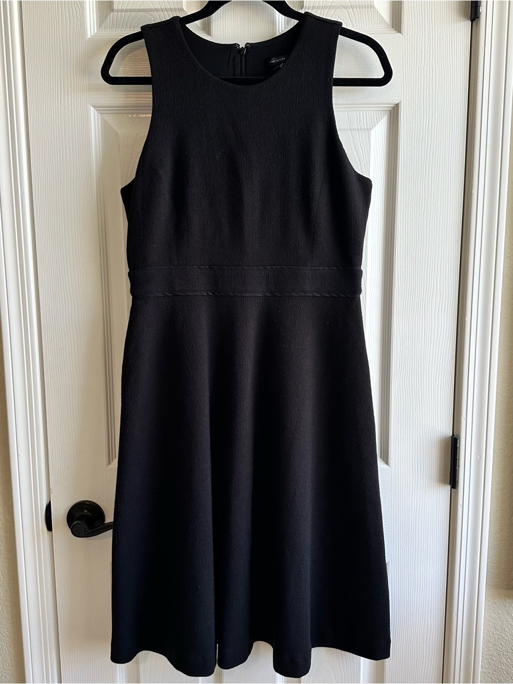 ANN TAYLOR Classic Black Sleeveless A-Line Dress